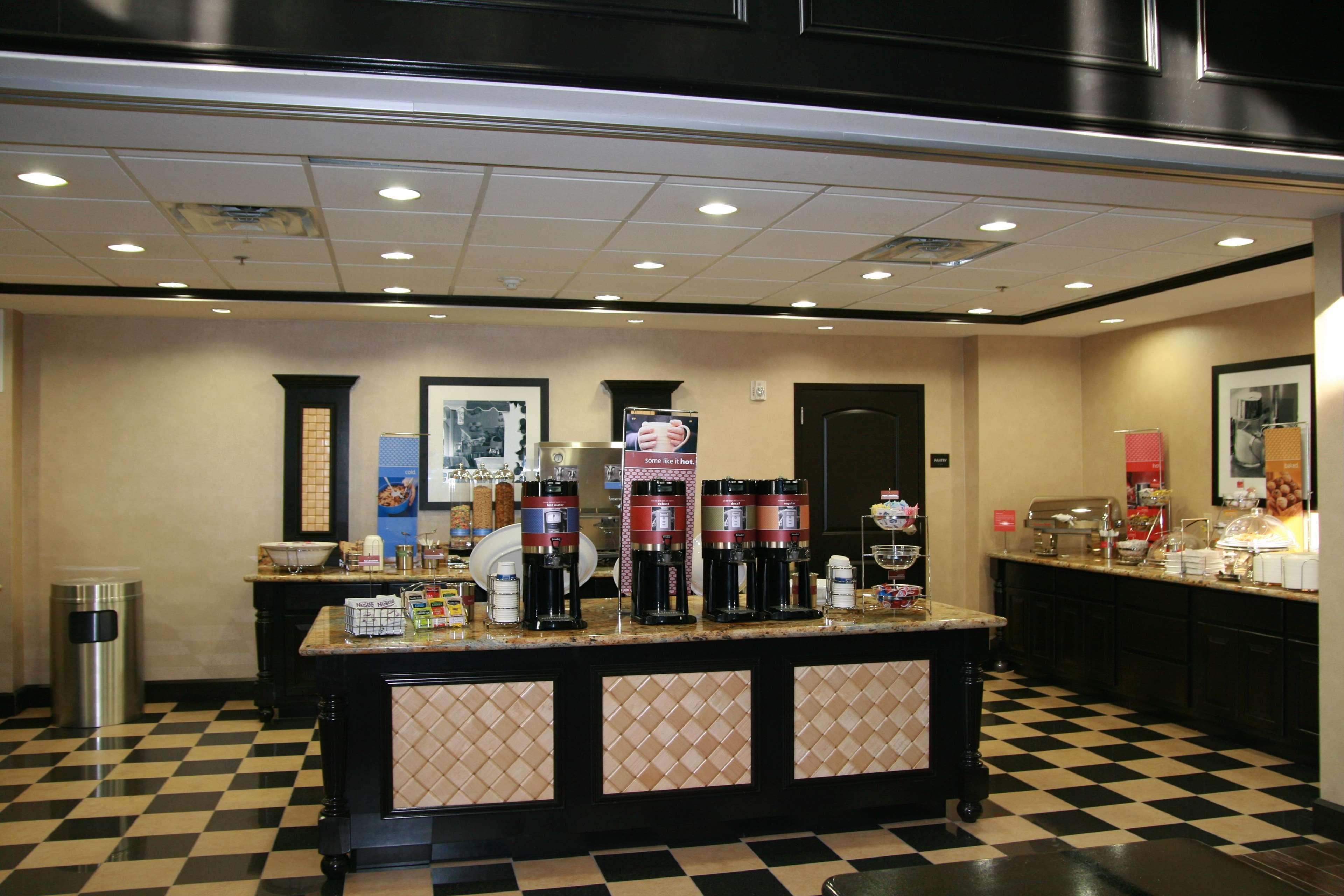 Hampton Inn & Suites Decatur Restaurante foto